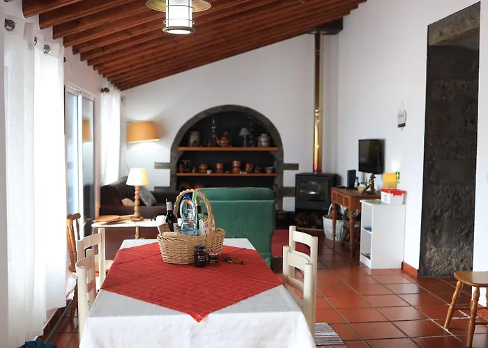 Nanna's Country Holiday home Feteira Grande